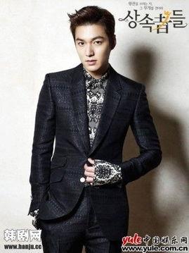 明星 许 男,闪耀舞台的青春偶像