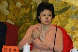 明星能跟当官斗,权力与魅力的较量